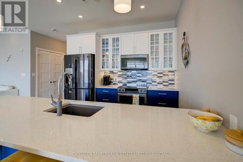 403 - 130 Water Street, Gananoque, ON - Indoor Photo Showing Kitchen With Upgraded Kitchen