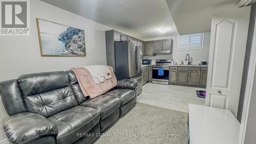 3 Oxford Terrace, St. Thomas, ON - Indoor Photo Showing Living Room