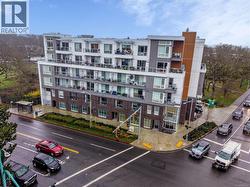 1303 Hillside Ave  Victoria, BC V8T 2B3