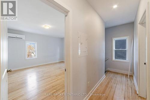 208 Mary Street, Hamilton, ON 