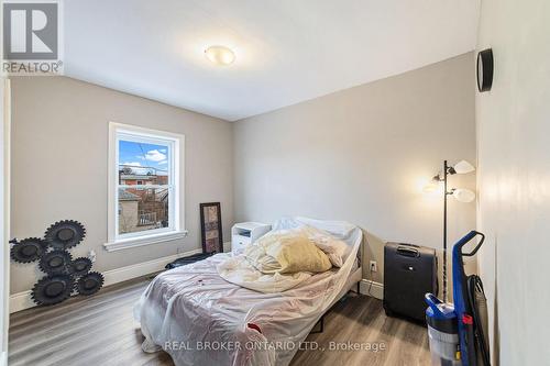 208 Mary Street, Hamilton, ON 