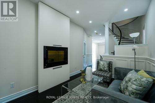 5 Dent Street, Ajax, ON - Indoor Photo Showing Other Room