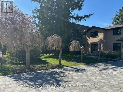 170 Garden Avenue, Richmond Hill, ON - Outdoor