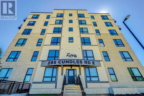 304 - 295 CUNDLES ROAD  Barrie, ON L4E 1A2