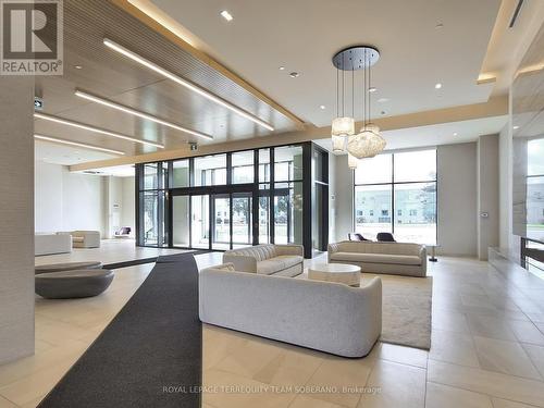 Ph109 - 8960 Jane Street, Vaughan, ON - Indoor Photo Showing Other Room