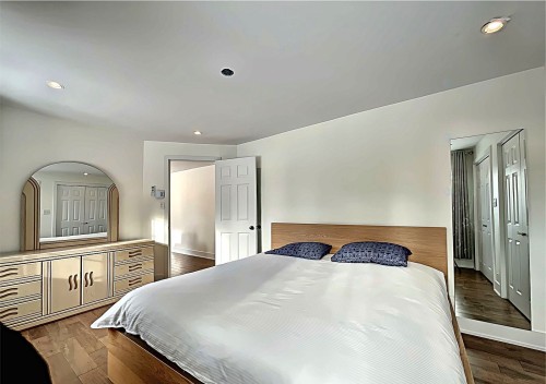 Chambre à coucher principale - 1622 Côte St-Gabriel O., Saint-Sauveur, QC - Indoor Photo Showing Bedroom