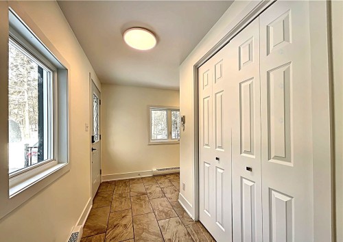 Corridor - 1622 Côte St-Gabriel O., Saint-Sauveur, QC - Indoor Photo Showing Other Room