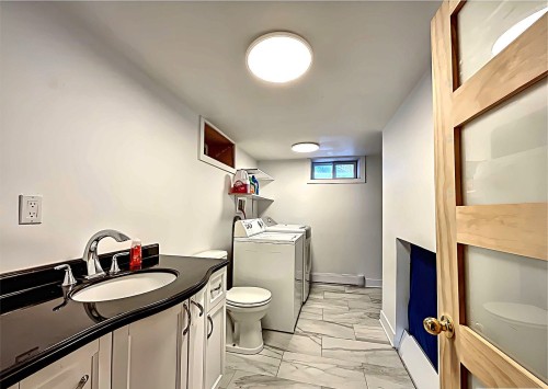 Salle d'eau - 1622 Côte St-Gabriel O., Saint-Sauveur, QC - Indoor