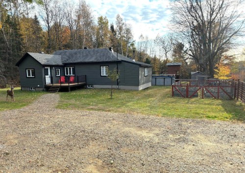 Face arrière - 1622 Côte St-Gabriel O., Saint-Sauveur, QC - Outdoor