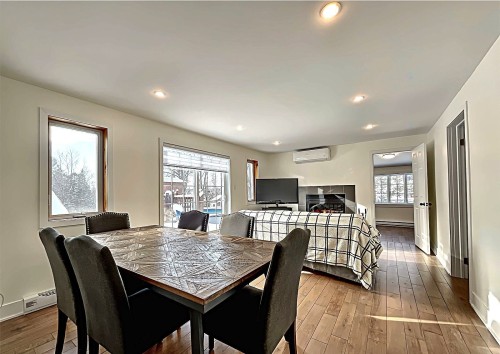 Salle à manger - 1622 Côte St-Gabriel O., Saint-Sauveur, QC - Indoor Photo Showing Dining Room