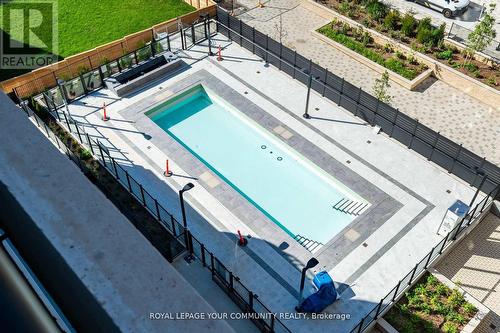 725 - 8188 Yonge Street, Vaughan, ON - Outdoor With In Ground Pool With View