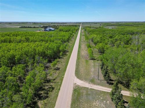 9 Ne 7-10-25    150W Road, Virden, MB 