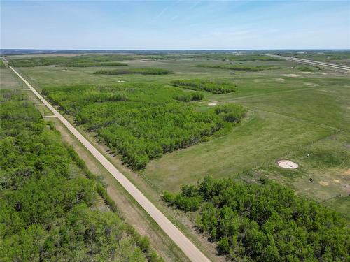 9 Ne 7-10-25    150W Road, Virden, MB 