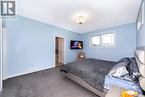 334 Gillies Crescent, Saskatoon, SK - Indoor Photo Showing Bedroom