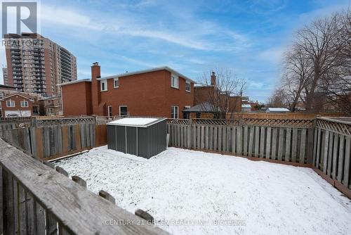 61 Kingknoll Drive, Brampton, ON - Outdoor