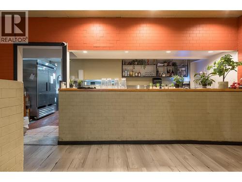 6372 Fraser Street, Vancouver, BC 