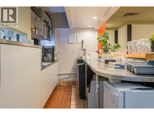 6372 Fraser Street, Vancouver, BC 