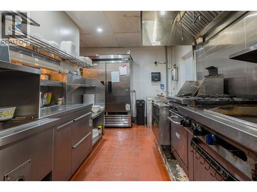 6372 Fraser Street, Vancouver, BC 