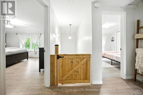 15 Main Street E, Merrickville-Wolford, ON - Indoor Photo Showing Other Room