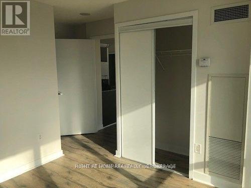 712 - 15 Fort York Boulevard, Toronto, ON - Indoor Photo Showing Other Room