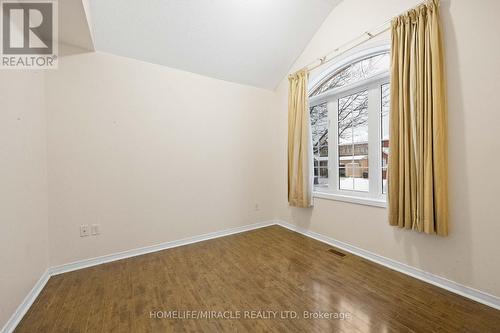 28 Bramfield Street, Brampton, ON - Indoor Photo Showing Other Room