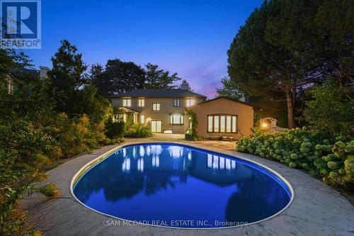 474 Bob-O-Link Road, Mississauga, ON - Outdoor With In Ground Pool With Backyard
