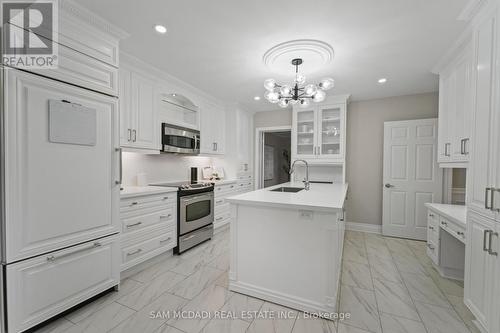 474 Bob-O-Link Road, Mississauga, ON - Indoor Photo Showing Kitchen