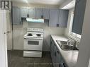 441 Parkview Crescent, Cambridge, ON  - Indoor Photo Showing Kitchen With Double Sink 