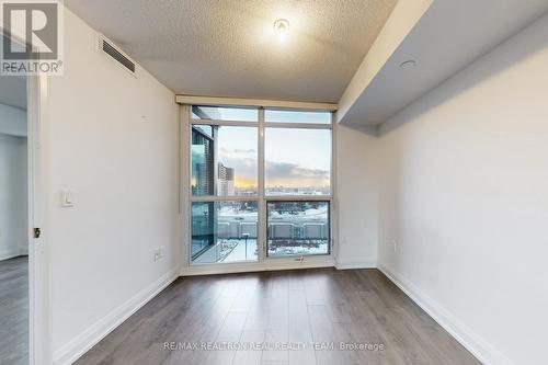 706 - 9 Valhalla Inn Road, Toronto, ON - Indoor Photo Showing Other Room