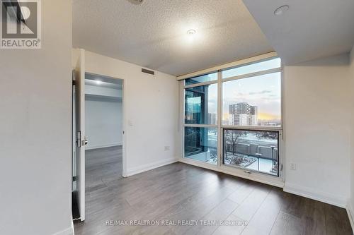 706 - 9 Valhalla Inn Road, Toronto, ON - Indoor Photo Showing Other Room