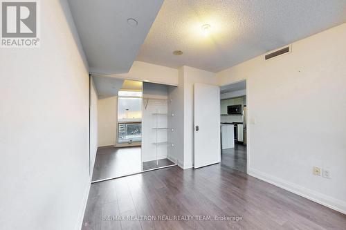 706 - 9 Valhalla Inn Road, Toronto, ON - Indoor Photo Showing Other Room