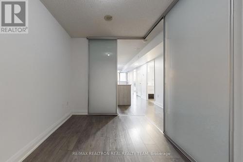 706 - 9 Valhalla Inn Road, Toronto, ON - Indoor Photo Showing Other Room