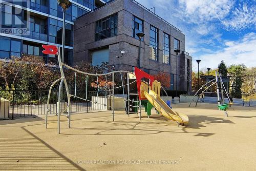 706 - 9 Valhalla Inn Road, Toronto, ON - Outdoor