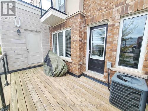 118 Daylily Lane, Kitchener, ON - Outdoor With Deck Patio Veranda With Exterior