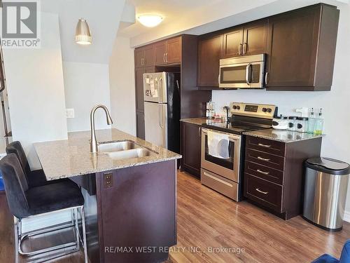 118 Daylily Lane, Kitchener, ON - Indoor Photo Showing Kitchen With Stainless Steel Kitchen With Double Sink