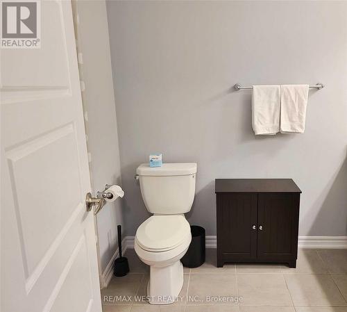 118 Daylily Lane, Kitchener, ON - Indoor Photo Showing Bathroom