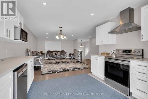 109 Leonia Street, Cornwall, ON - Indoor Photo Showing Kitchen