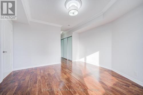 511 - 9235 Jane Street, Vaughan, ON - Indoor Photo Showing Other Room