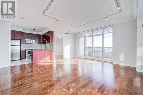 511 - 9235 Jane Street, Vaughan, ON - Indoor Photo Showing Kitchen