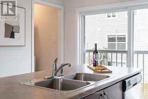 25 Shelburne Avenue, Wasaga Beach, ON - Indoor Photo Showing Kitchen With Double Sink