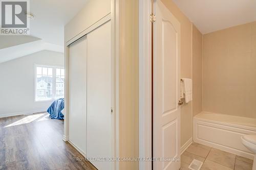 25 Shelburne Avenue, Wasaga Beach, ON - Indoor Photo Showing Other Room