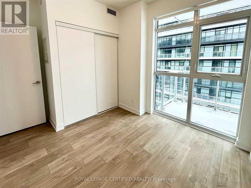 1015 - 251 Manitoba Street, Toronto, ON - Indoor Photo Showing Other Room