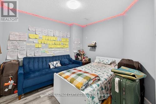 497 Downes Jackson Heights, Milton, ON - Indoor Photo Showing Bedroom