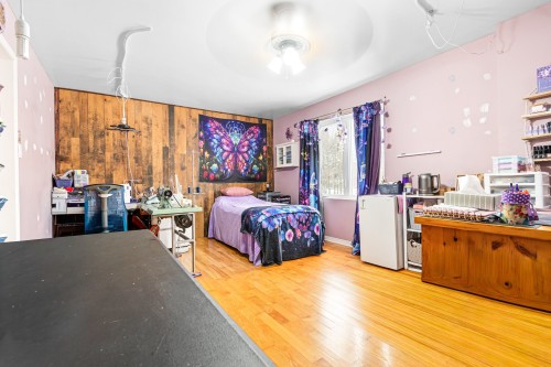 Chambre à coucher - 58 Rue Binette, Brownsburg-Chatham, QC - Indoor Photo Showing Bedroom