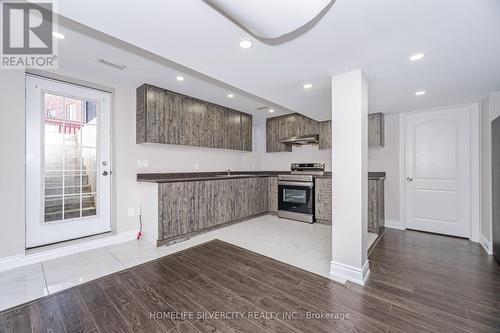 105 Aylesbury Drive, Brampton, ON - Indoor Photo Showing Other Room