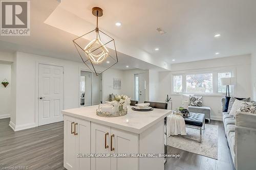 16 Upper Canada Drive, Kitchener, ON - Indoor