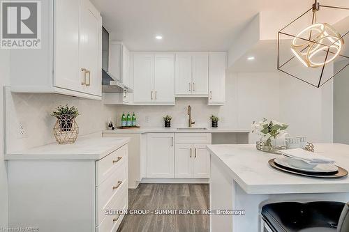 16 Upper Canada Drive, Kitchener, ON - Indoor