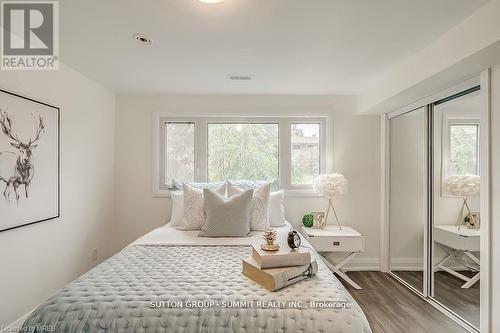 16 Upper Canada Drive, Kitchener, ON - Indoor Photo Showing Bedroom
