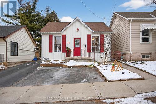 14 Lochearne Street, Hamilton, ON - Outdoor With Facade