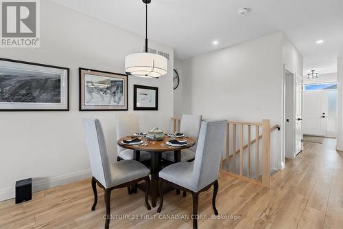 672 Ketter Way, Plympton-Wyoming (Plympton Wyoming), ON - Indoor Photo Showing Dining Room